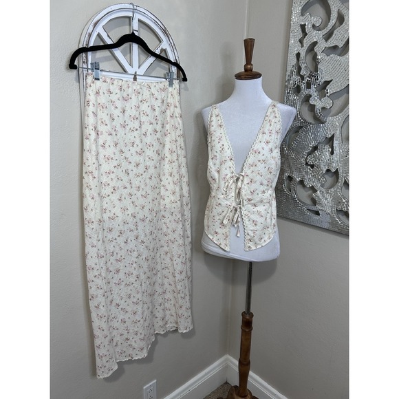 Pink Rose Dresses & Skirts - Pink Rose MEDIUM Floral Cottagecore Split Front Coquette Milkmaid Set Skirt *084